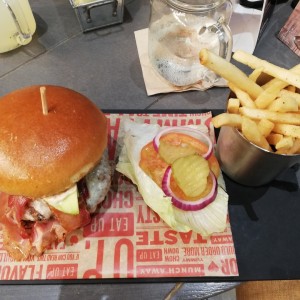 avocado burger