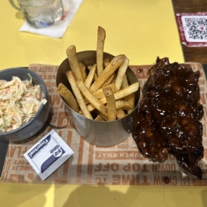 Half Applebees Riblets Platter