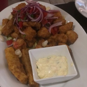 chicharrones de pescado