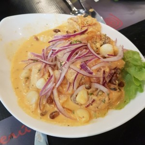 ceviche de pescado - leche de tigre