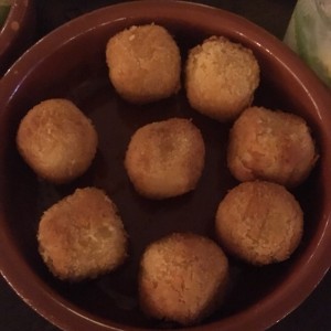 bolas de queso