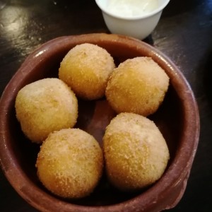 Bolinhas de queijo