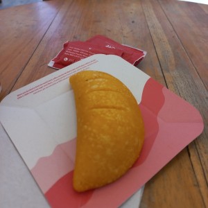 Empanada colombiana