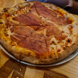 Pizza de Prosciutto