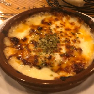 Queso Fundido con chorizo