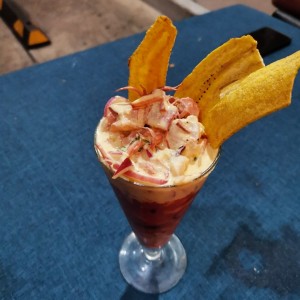 Platos Varios - Ceviche tres Tonos