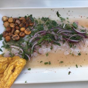 Tiradito de corvina