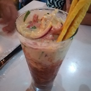 Platos Varios - Ceviche tres Tonos