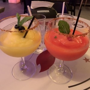 Margaritas de fresa y maracuya