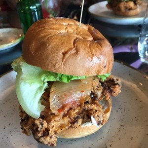 Korean Chicken Sandwich! Espectacular