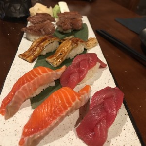 niguiri wagyu anguila salmon y maguro