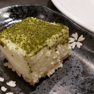 DESERTS - MAGURO TIRAMISU