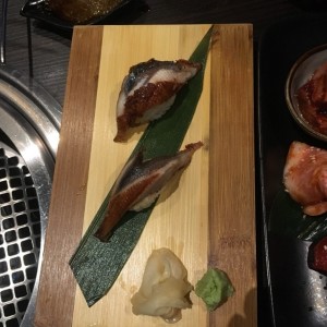 nigiri de anguila