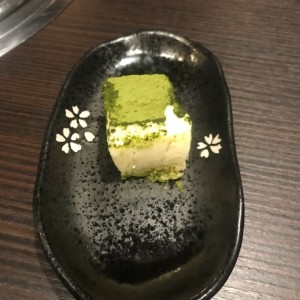 DESERTS - MAGURO TIRAMISU