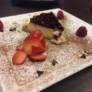 DESERTS - MAGURO CHEESECAKE