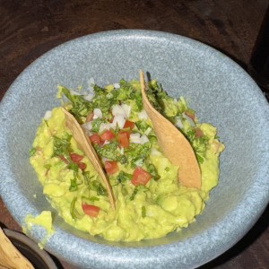 Entradas - Guacamole al Molcajete