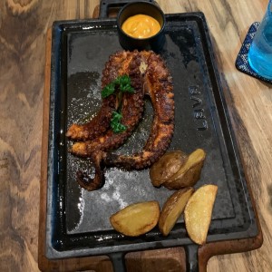 PULPO A LA BRASA