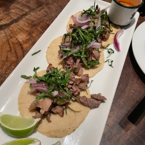 TACOS DE RIB EYE