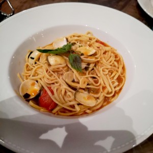 PASTAS - LINGUINE VONGOLE