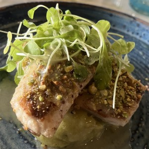 Corvina en Costra de Pistacho