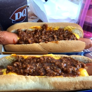 chili dog con queso