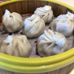 Xian long bao