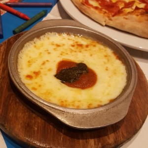 queso provolone a la brava