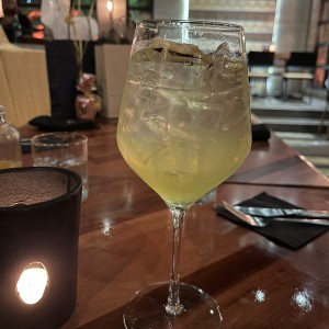 Limoncello Spritz - Coctel