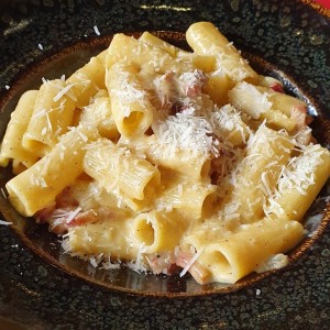 Rigatoni alla Carbonara Sbagliata