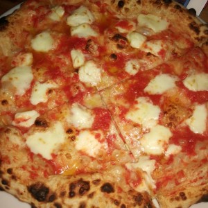 Pizza margherita