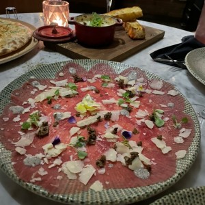 Carpaccio de res