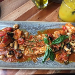 pasta con mariscos frescos