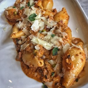 Conchiglioni alla Pastora