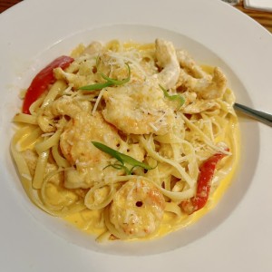 CAJUN SHRIMP & CHICKEN PASTA