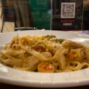 Pasta con mariscos