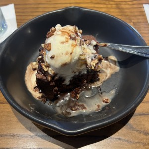 Brownie con Helado 