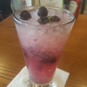 Limonada de blueberry