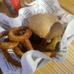 Casco Burger