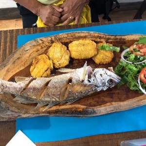 Pescados - Pescado Frito Entero