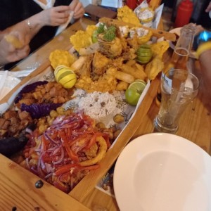 picada el bote pty