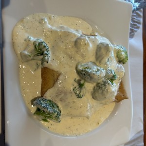 Pollo con brocoli y queso 