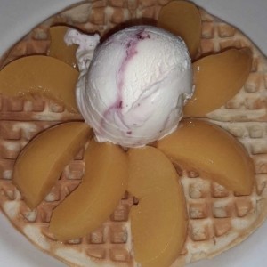 Waffle con helado