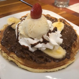 banana nutella waffle