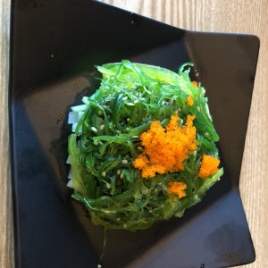 Wakame salad