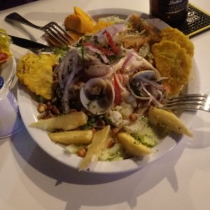 ceviche Mixto 