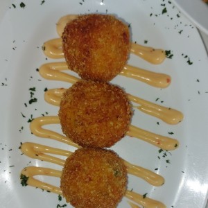 croquetas de cangrejo