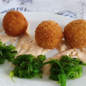 croquetas de cangrejo