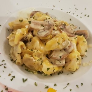 PASTAS - RAVIOLI AI FUNGHI