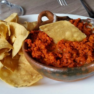 Fundido de queso y chorizo