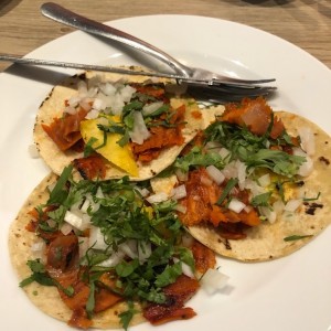 tacos al pastor